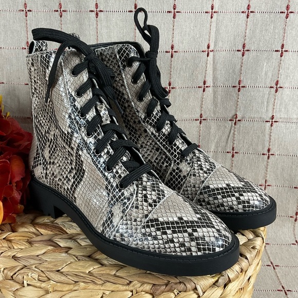 Linea Paolo “Trinity” Snakeskin Embossed Leather Combat Boots Lace Up & Zip Sz 5 - Picture 2 of 8